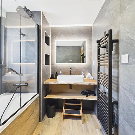 Le Petit Paradis, Spa-sauna And Gym 샬레 제라르메르